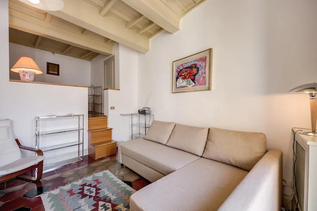 Ground Floor Trastevere Rome Apartment