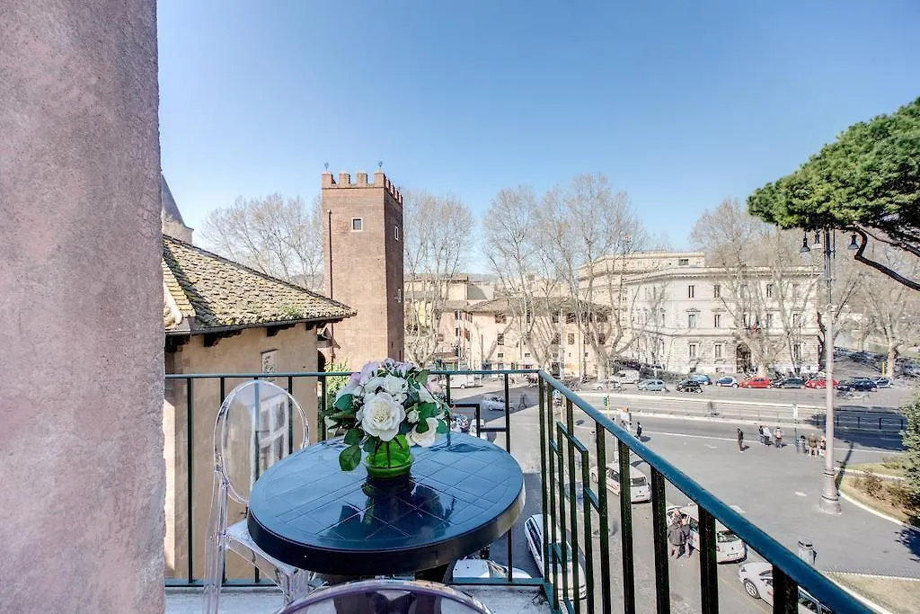 Apartment Ground Floor Trastevere Rome Italy